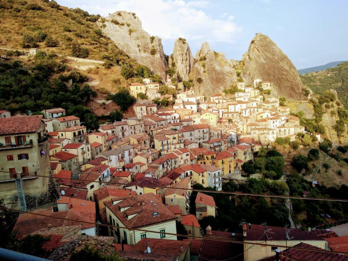 Bed and Breakfast Monserrat à Castelmezzano Extérieur photo