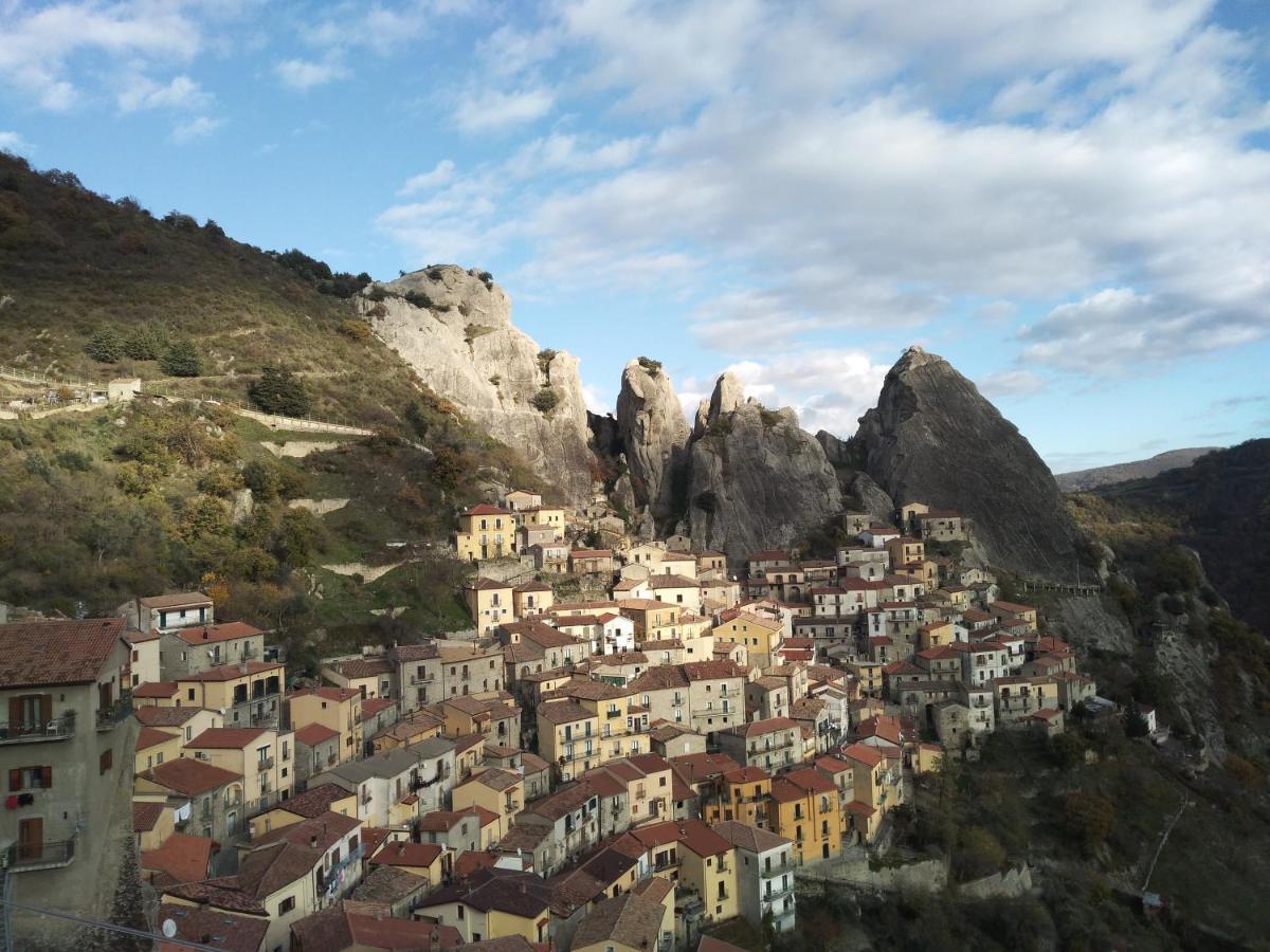 Bed and Breakfast Monserrat à Castelmezzano Extérieur photo